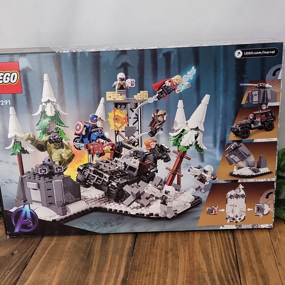 LEGO Marvel Infinity Saga Building Set - Multicolor. NWT